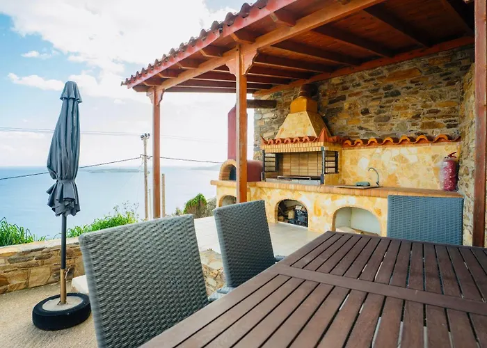 Villa Vignetta Mare 2Br Villa Με Θέα & Και Ιδιωτικό Πάρκινγκ Ermoupoli