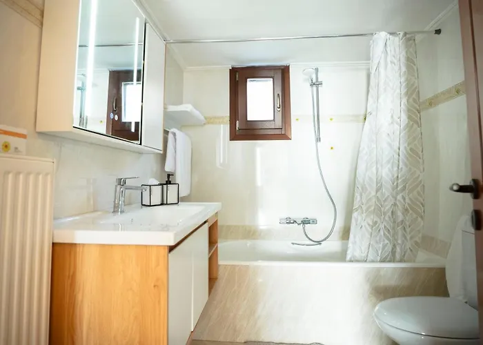 Villa Vignetta Mare 2br με θέα & και ιδιωτικό πάρκινγκ Hermópolis